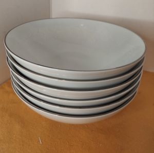 Mikasa Fine China Snow Flower Pattern Cereal bowls Set Of 6. 6.5"